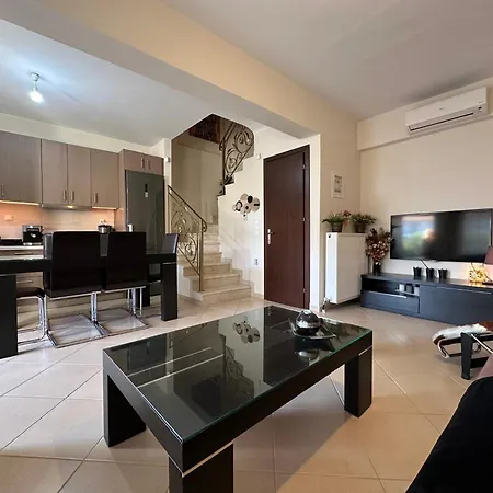 Maisonette Sonia * Nikiti (Sithonia)