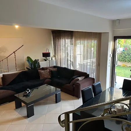 Maisonette Sonia نيكيتي